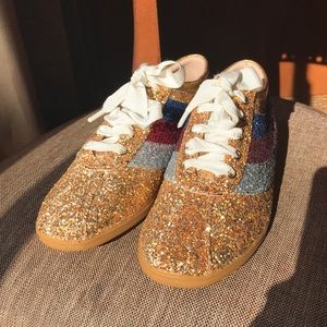 Gucci Gold Glitter woman’s shoes